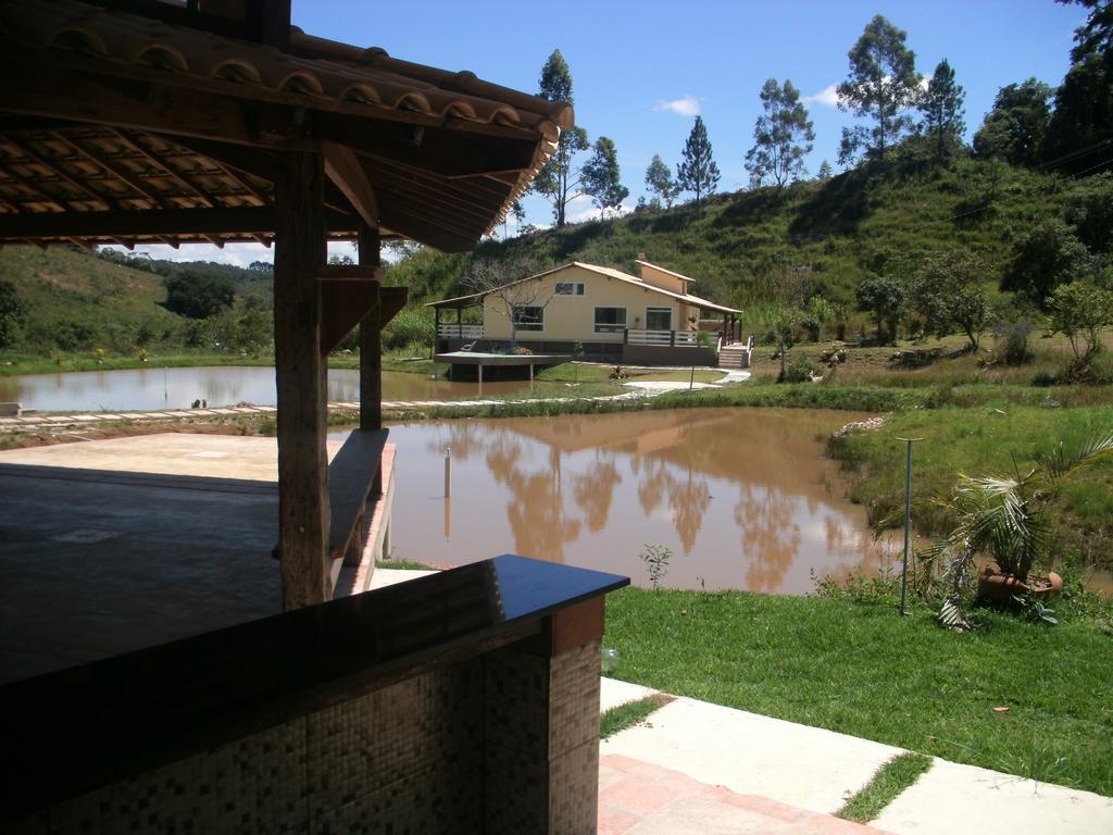 Hotel Jardim Dos Sonhos Santo Antônio do Leite Esterno foto
